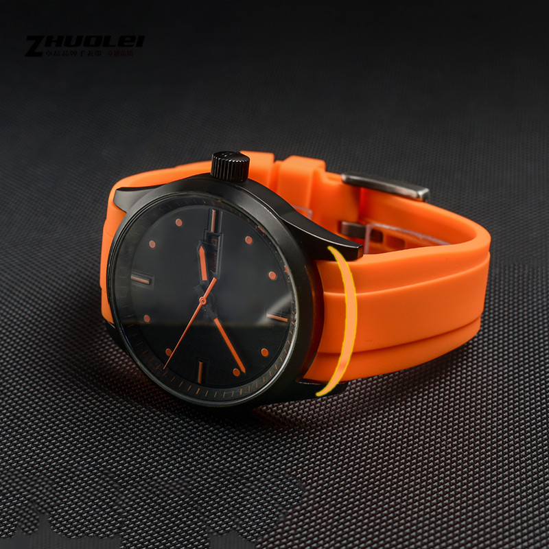 Curved Interface Rubber Strap  - Luxury Watch With Rubber Strap recension och pris