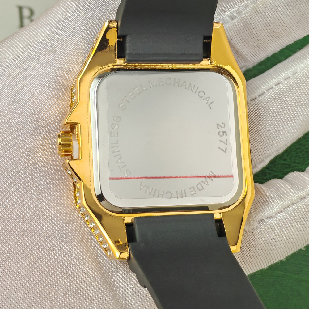 Hot Fashion Square Full Diamon - Luxury Watch With Rubber Strap recension och pris