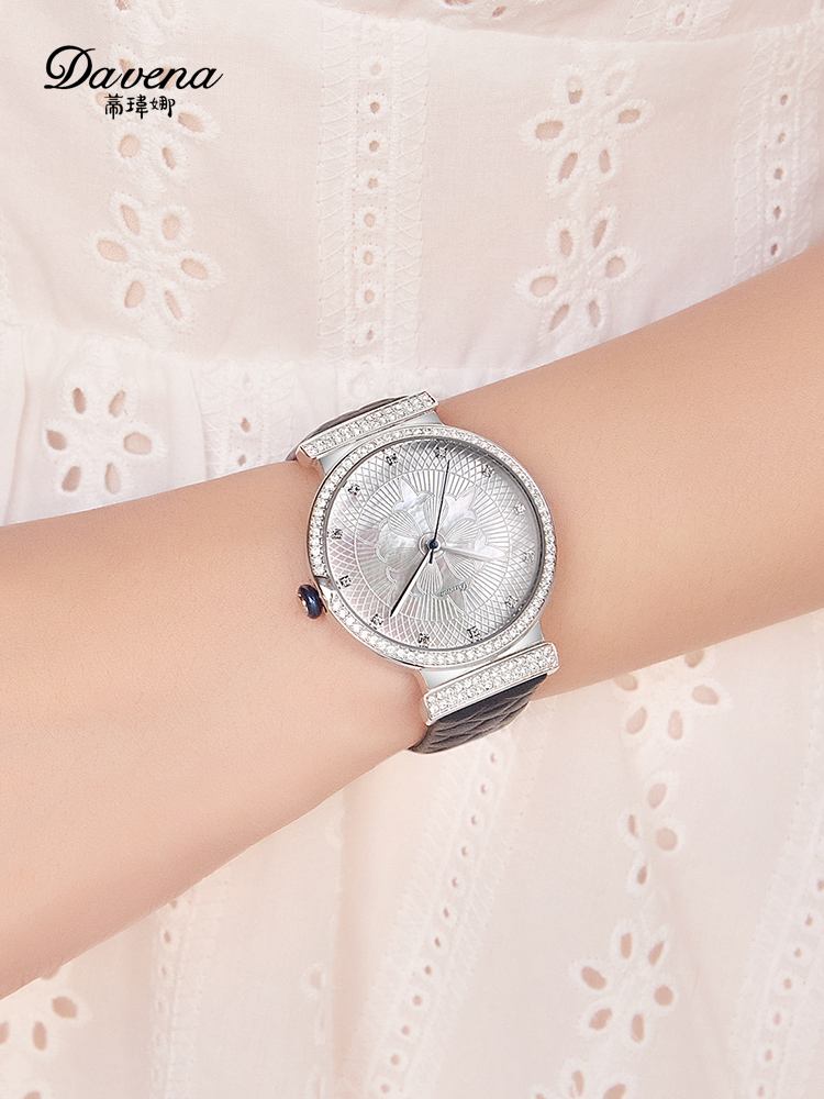 SALE! Discount Davena Crystal  - Luxury Watch Discount recension och pris