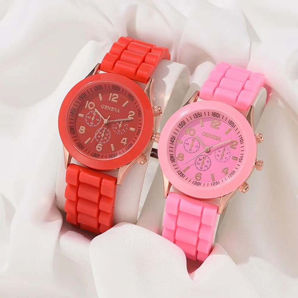 2Pcs Luxury Women's Watch Set  - Luxury Watch With Rubber Strap recension och pris
